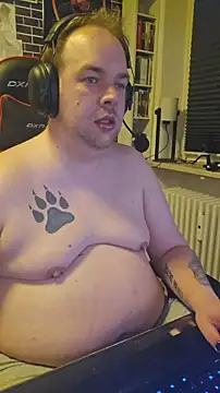 PupW0lfy online show from February 23, 7:11 pm