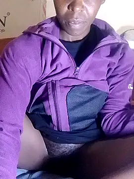 Snapshot of Claris2 chatting on March 21, 9:07 pm Claris2 online show from March 21, 9:07 pm