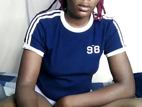 Snapshot of juiccypussy chatting on May 17, 3:26 am juiccypussy online show from May 17, 3:26 am