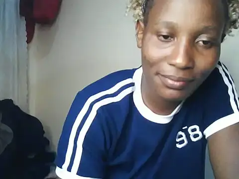 Snapshot of juiccypussy chatting on June 15, 3:47 pm juiccypussy online show from June 15, 3:47 pm