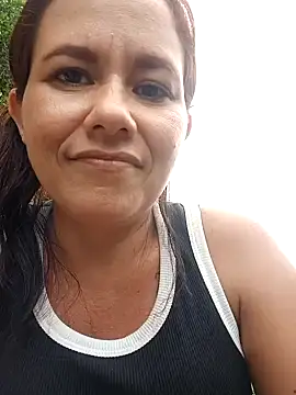 Snapshot of Magica_lorena chatting on February 4, 5:12 pm Magica lorena online show from February 4, 5:12 pm