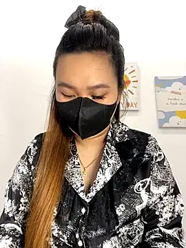 Odette68 online show from October 30, 1:18 am