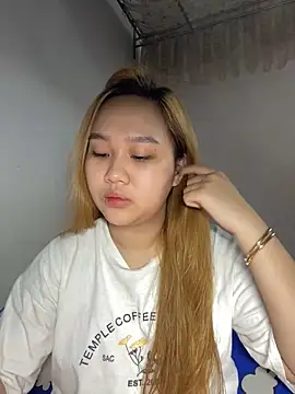 Odette68 online show from June 11, 5:16 am
