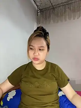 Odette68 online show from June 12, 11:25 pm