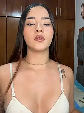 Veronica isaza   online show from July 3, 10:43 am