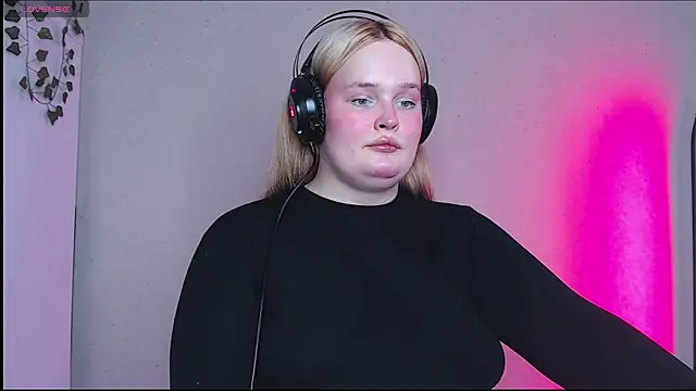 rozzhaos8 online show from October 23, 11:31 am