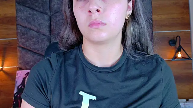 AmbarHills 1 online show from January 7, 11:34 am