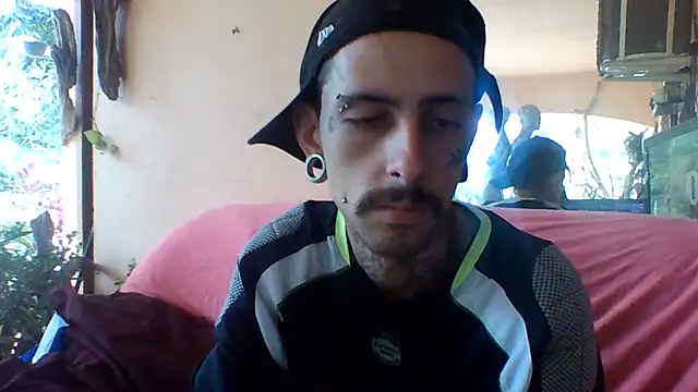 Snapshot of sellvageria chatting on October 11, 2:48 pm sellvageria online show from October 11, 2:48 pm