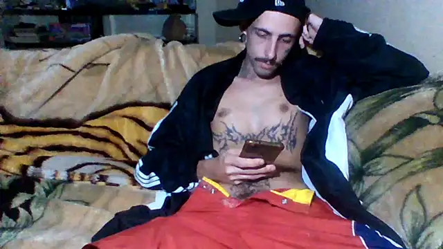 Snapshot of sellvageria chatting on November 3, 6:42 pm sellvageria online show from November 3, 6:42 pm