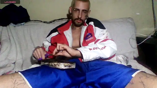 sellvageria online show from May 19, 1:56 am