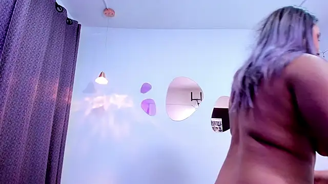  Ameliie online show from December 4, 10:08 pm