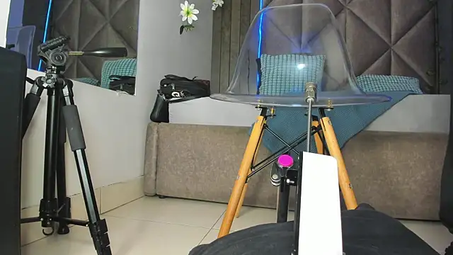 AbbyWathson online show from October 15, 7:58 pm