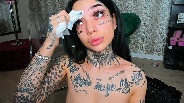 CreamyInkky  online show from January 21, 7:04 am