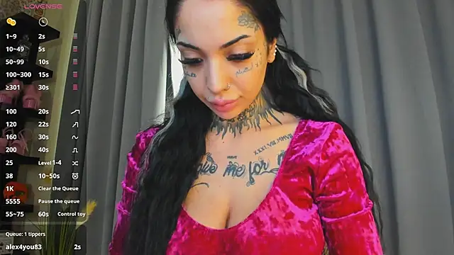 CreamyInkky  online show from March 19, 1:07 pm