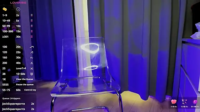 CreamyInkky  online show from September 15, 9:31 am