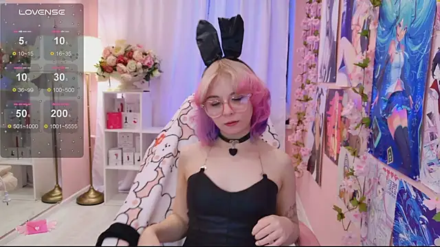 Coconut Mia online show from September 30, 4:12 pm