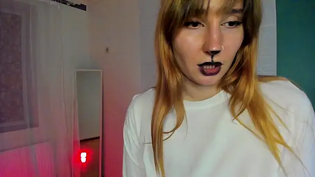 Frostyy fire online show from October 31, 8:10 pm