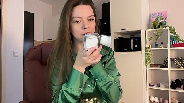 Victoria1Love online show from February 13, 1:51 pm