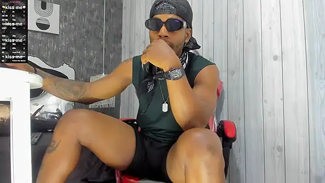 RicoBrown777  online show from February 20, 4:07 am