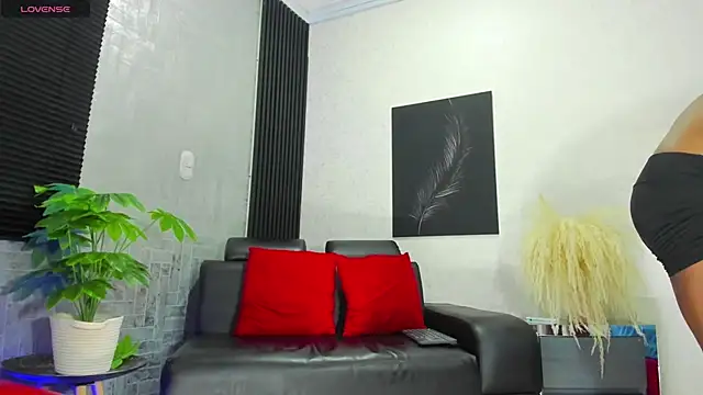 RicoBrown777  online show from October 14, 4:02 am