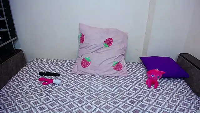 Olivia Graceee online show from December 16, 9:58 am