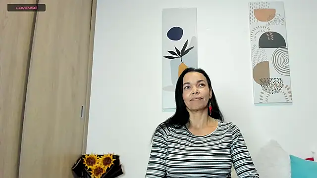 Evawalker  online show from February 26, 4:36 am