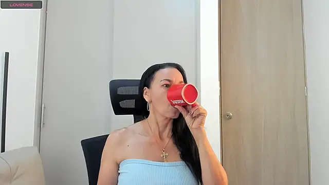 Evawalker  online show from October 11, 2:59 pm