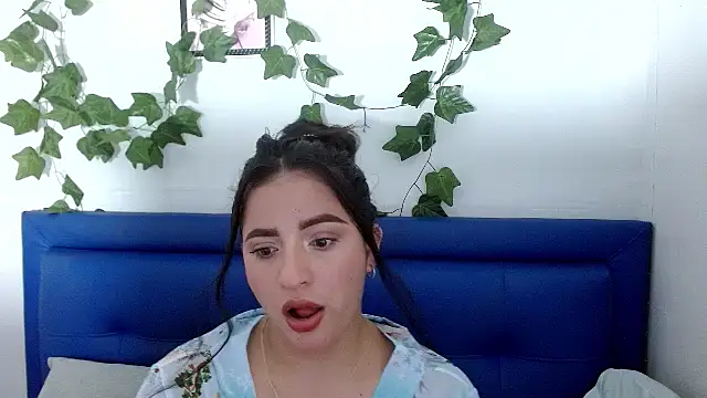 cherry modelx  online show from July 22, 9:39 pm