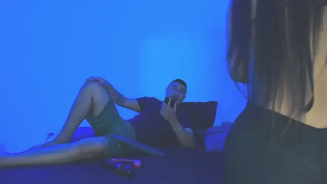 Snapshot of evanandsunny chatting on September 29, 3:11 am evanandsunny online show from September 29, 3:11 am