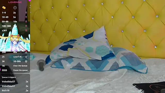 Aidan twink online show from March 8, 2:01 am