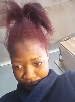 amarrabrown2024 online show from September 17, 7:10 am