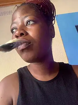 Snapshot of amarrabrown2024 chatting on January 13, 7:35 am amarrabrown2024 online show from January 13, 7:35 am