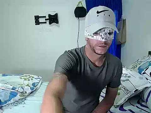 dirty boy horny online show from November 19, 8:20 pm