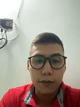 Snapshot of Abercend chatting on October 13, 3:06 am Abercend online show from October 13, 3:06 am