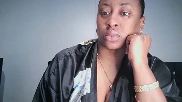 Snapshot of Nyxie_Chaos chatting on October 21, 1:34 pm Nyxie Chaos online show from October 21, 1:34 pm