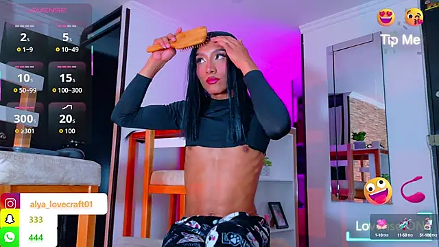 alya lovecraft02 online show from October 14, 7:20 am