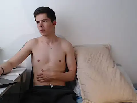 Eliantg online show from December 17, 6:36 pm