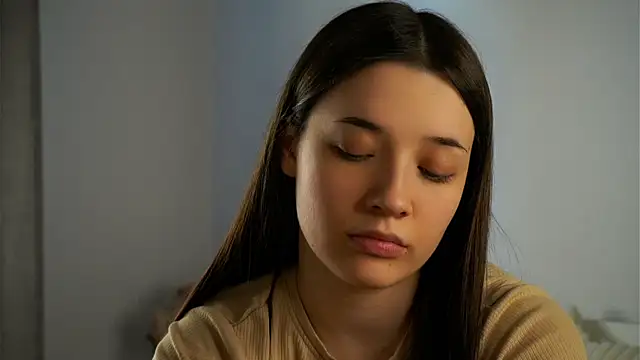 LowOncoming online show from March 3, 7:21 am