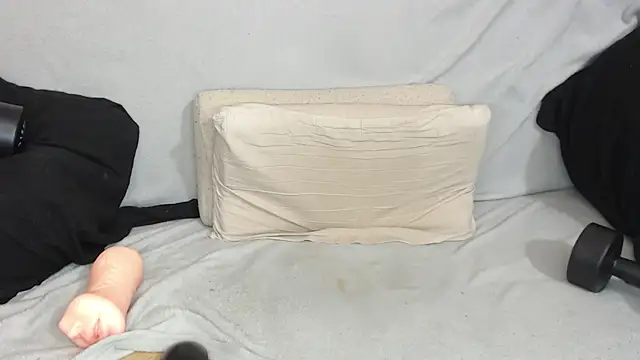 qustci-couple online show from February 3, 12:15 am