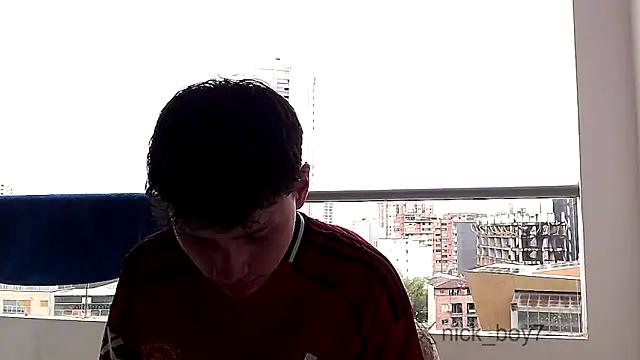 Snapshot of pipeynick chatting on February 15, 7:43 pm pipeynick online show from February 15, 7:43 pm