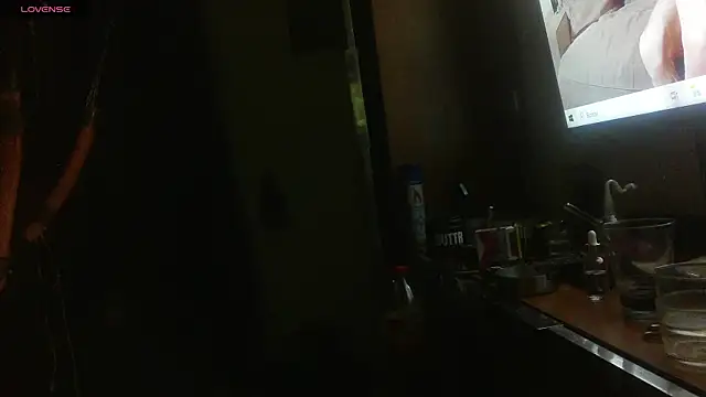 FJcouple online show from March 15, 8:43 pm