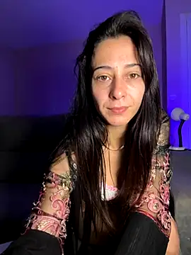 Snapshot of SOFIASWEETSECRETT chatting on October 11, 10:08 pm SOFIASWEETSECRETT online show from October 11, 10:08 pm