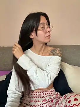 SOFIASWEETSECRETT online show from November 9, 10:24 am