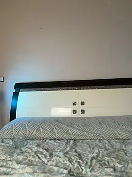 SOFIASWEETSECRETT online show from February 8, 8:12 pm