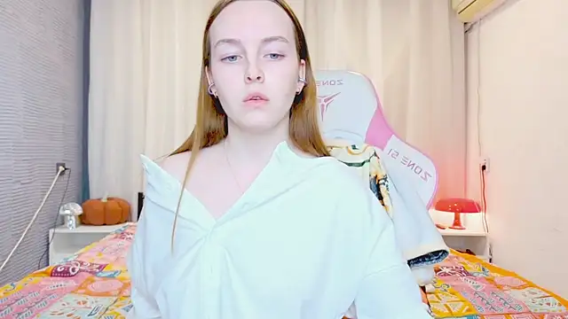 Wild  flowers online show from November 19, 6:41 pm