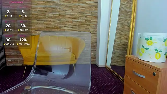 AishaRouhi online show from October 7, 4:20 am