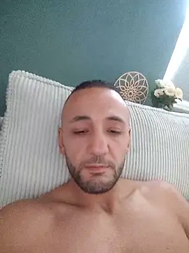 Reeeks69 online show from May 31, 4:14 pm