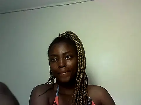 nanaswee online show from April 10, 4:23 pm