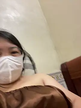Hachi Sweetbabie  online show from June 7, 10:52 am