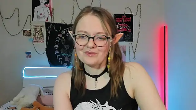 Snapshot of BebKonie chatting on March 11, 2:40 pm BebKonie online show from March 11, 2:40 pm